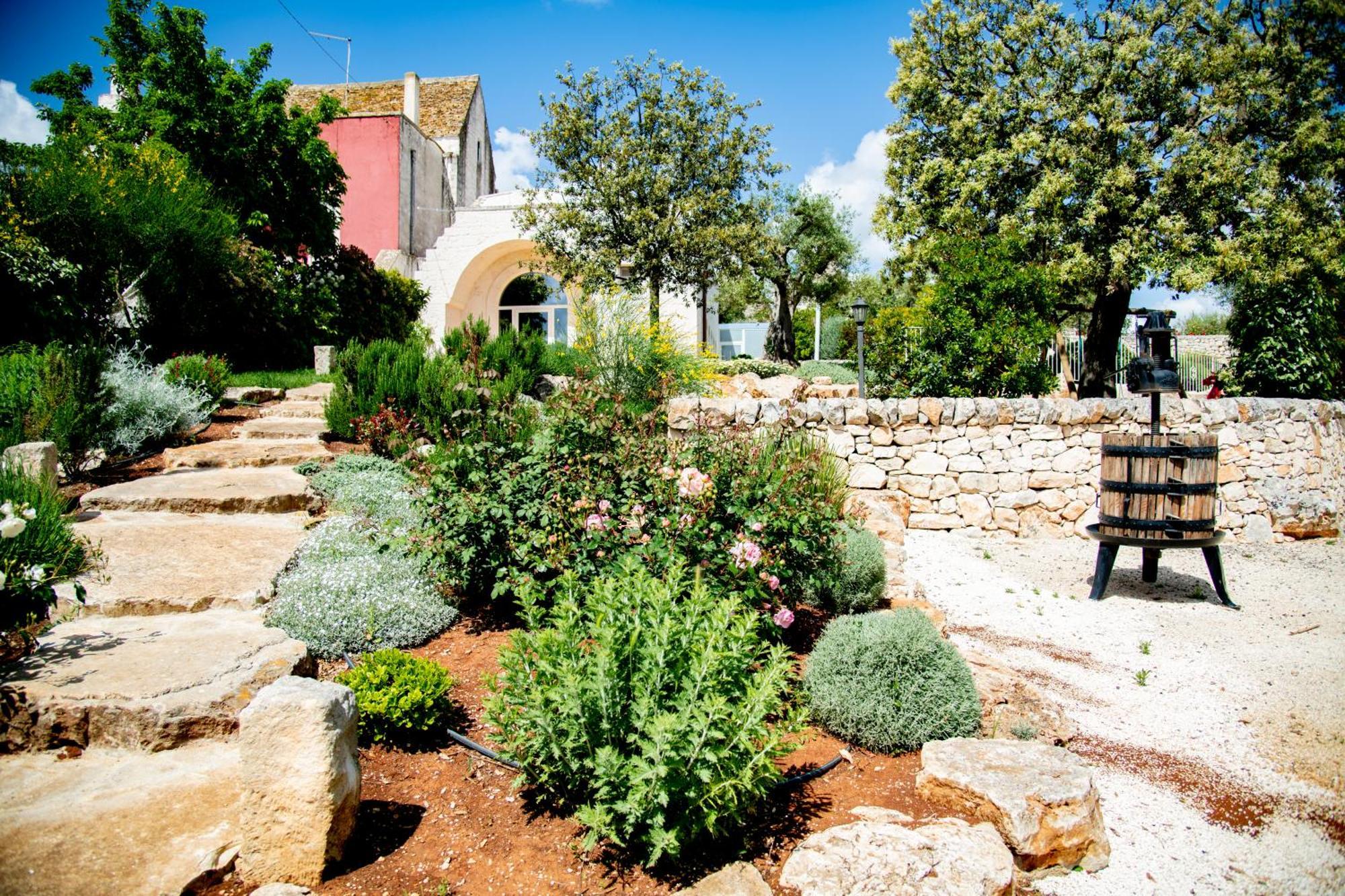 Trulli Arco Antico Villa Locorotondo Bagian luar foto