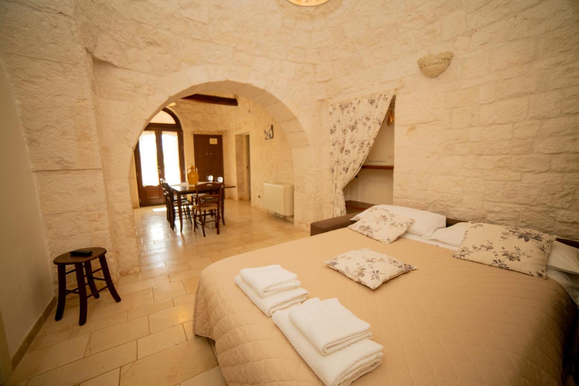Trulli Arco Antico Villa Locorotondo Bagian luar foto