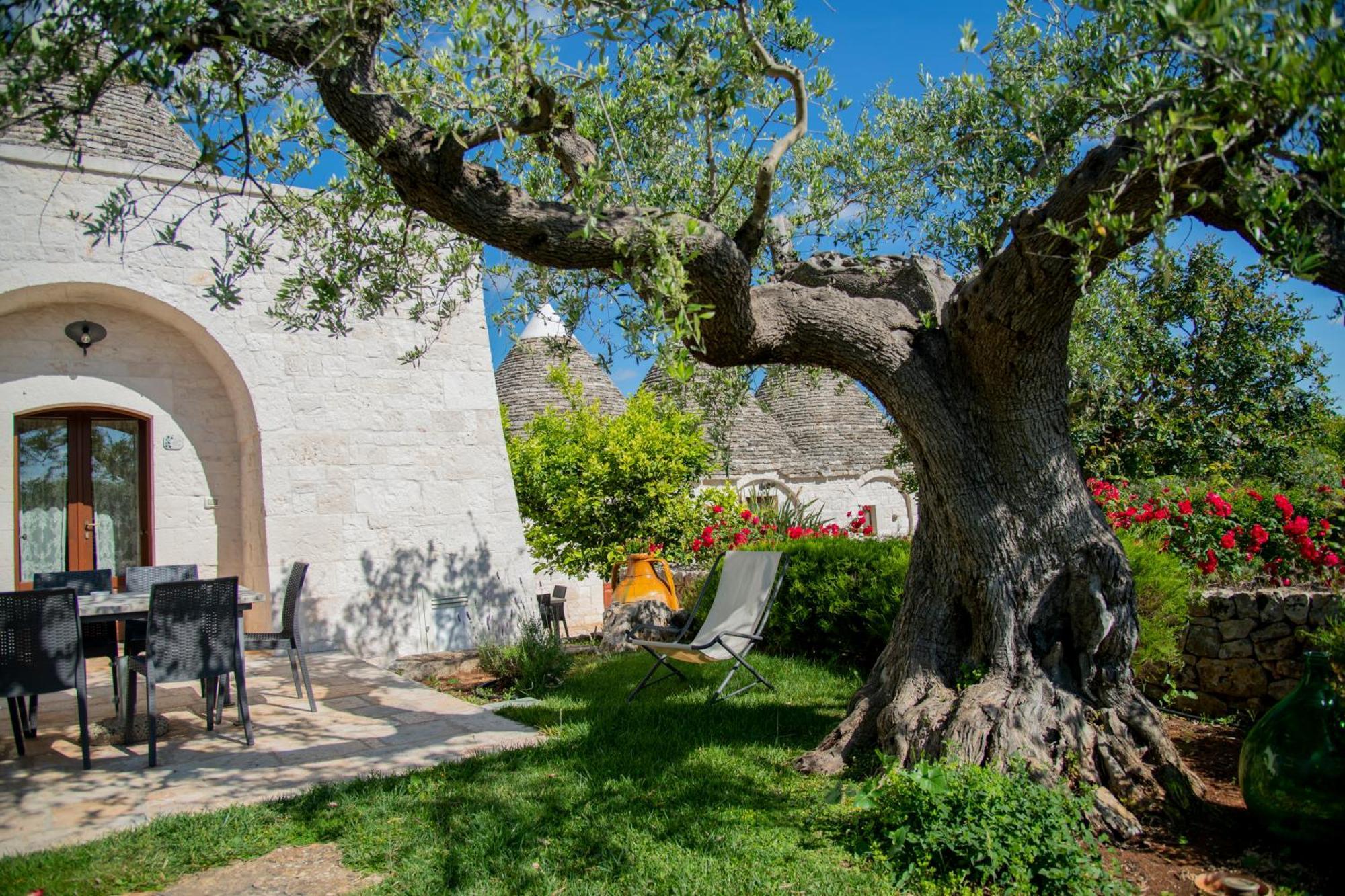 Trulli Arco Antico Villa Locorotondo Bagian luar foto